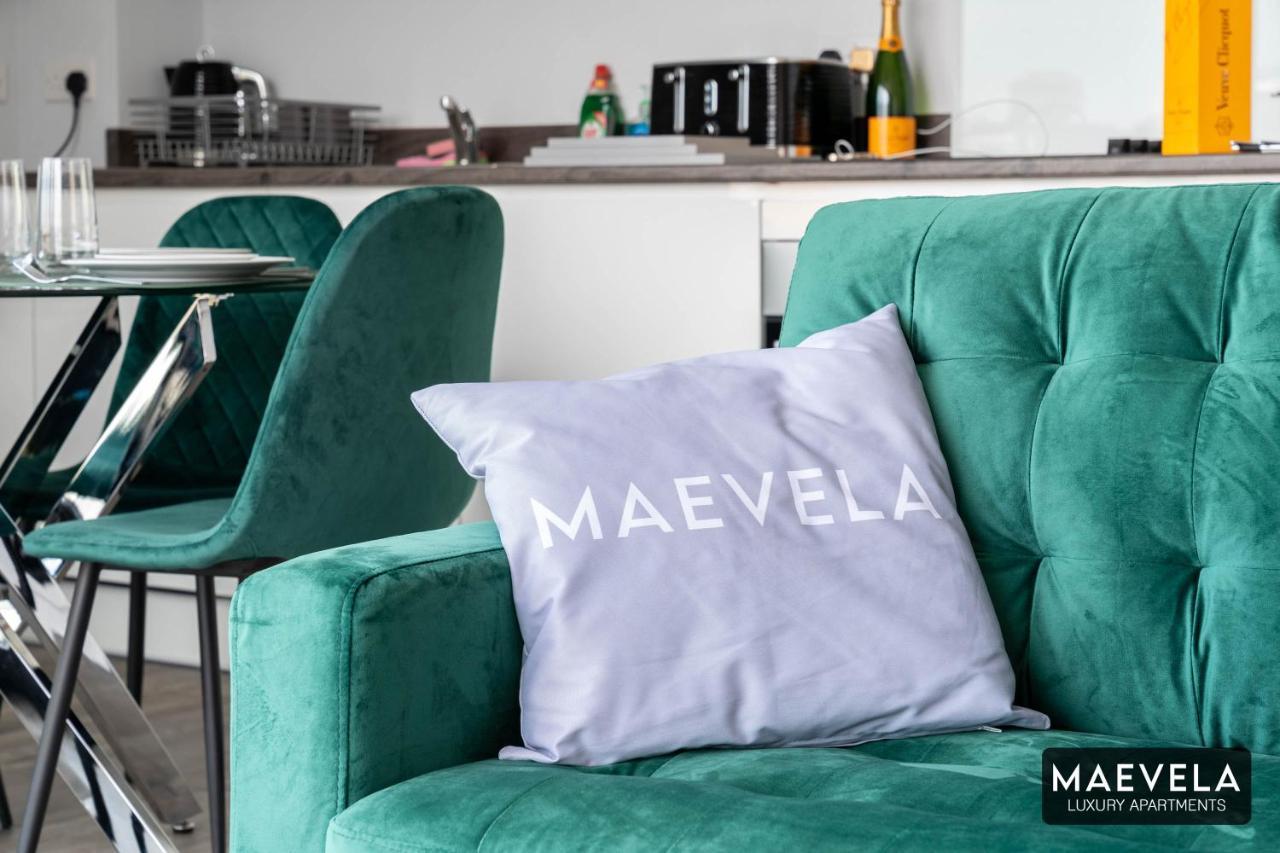 Maevela Apartments - Luxury Top Floor Penthouse - With Parking - 2 Bedroom New Build Apartment ✪ City Centre, Digbeth ✓ With Huge Patio Sliding Doors - City View - Rooftop Terrace - Ps4 & Smart Tv'S Birmingam Exterior foto